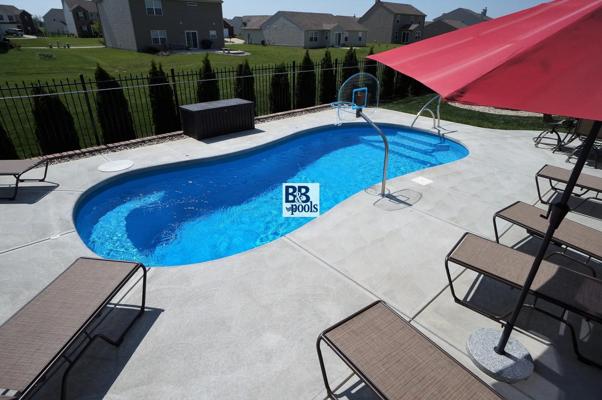 Titus+Fiberglass+Pool+(4)-1920w