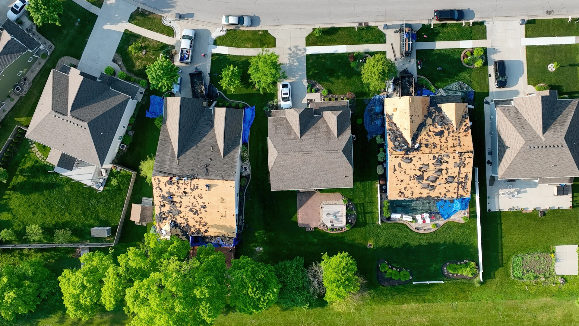 marketing-for-roofers-page-bg-smaac-digital-1920x1080